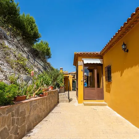 Pinos Villa